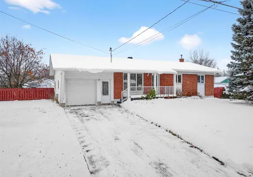 Maison à vendre - 3 Rue Picard, Kingsey Falls, J0A 1B0