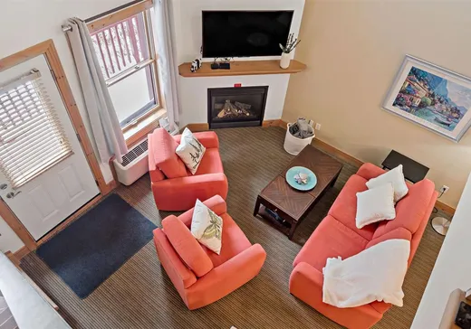 Condo à vendre - 864 Rue Coupal, Mont-Tremblant, J8E 2P1