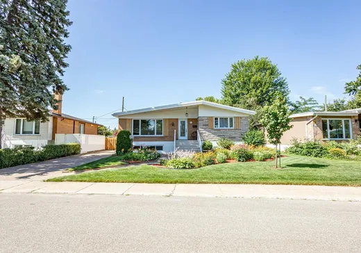 Maison à vendre - 216 8e Avenue, Laval (Chomedey), H7N 4G9