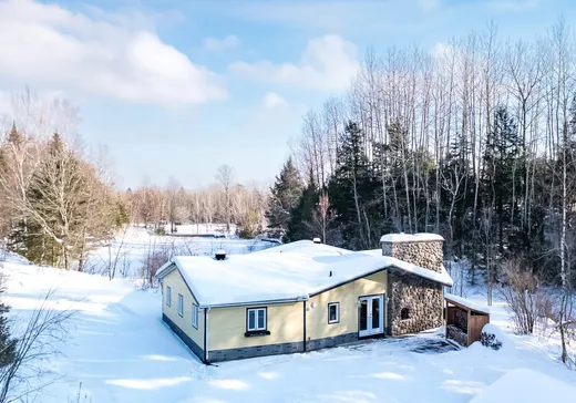 Two or more stories for sale - 3800 Route Foisy, Ste-Ursule, J0K3M0