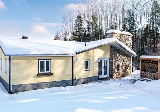 House for sale - 3800 Route Foisy, Ste-Ursule, J0K 3M0