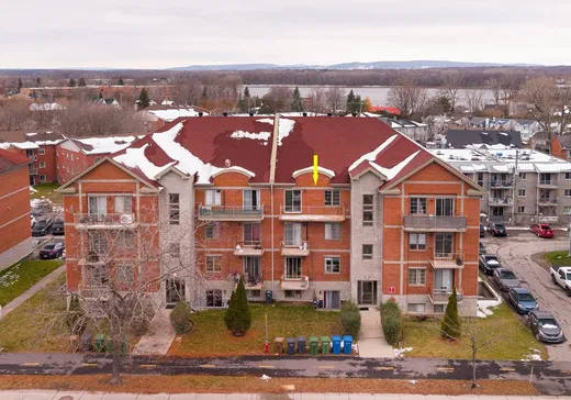 Condo à vendre - 16689 Boul. de Pierrefonds 401, Montréal (Pierrefonds-Roxborro), H9H 5L8