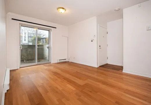 Condo à vendre - 16679 Boul. de Pierrefonds 102, Montréal (Pierrefonds-Roxborro), H9H 5L8