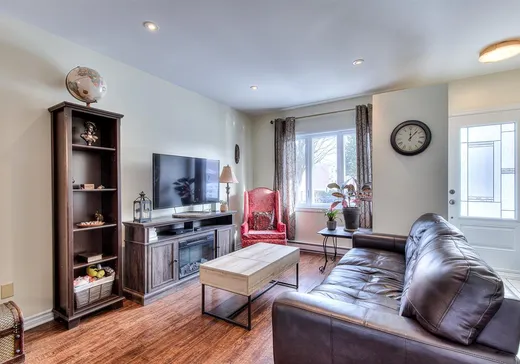 Maison à vendre - 3345 Rue Matte, Longueuil, J4L 4T8