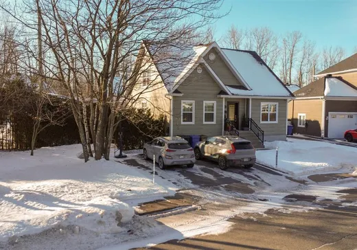 Maison à étages à vendre - 7215 Rue P.-E.-Neveu, Trois-Rivières, G8Y4W9