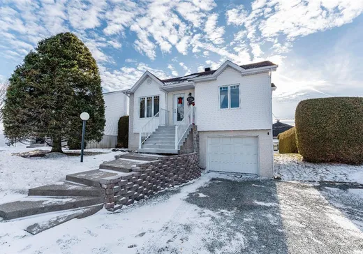 Paliers multiples à vendre - 1432 Rue du Mâcon, Sherbrooke, J1N3T7