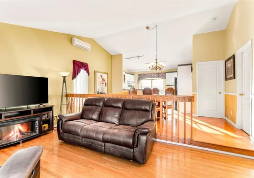 Maison à vendre - 1432 Rue du Mâcon, Sherbrooke, J1N 3T7