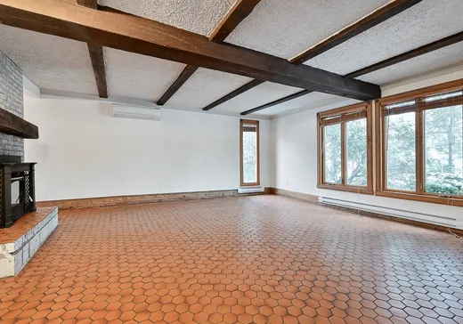 Maison à vendre - 470 Ch. des Patriotes N., Mont-Saint-Hilaire, J3H 3H8