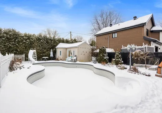 House for sale - 2915 Rue Bellerive, Sainte-Marthe-sur-le-Lac, J0N 1P0