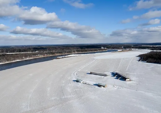 Fermette à vendre - 880Z-900Z Rg Therrien, Saint-Lucien, J0C 1N0