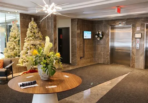 Condo for sale - 3330 Boul. Le Carrefour, App. 203, Laval (Chomedey), H7T 0B8