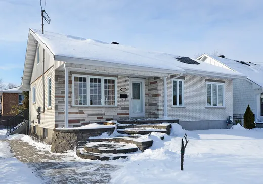 Maison à vendre - 59-63 Rue Robb, Salaberry-de-Valleyfield, J6S 3T2