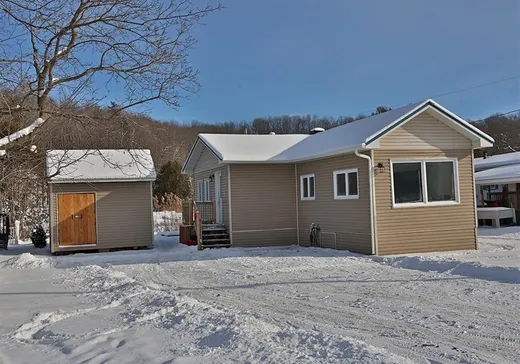 Maison mobile à vendre - 7950 Route Louis-S.-St-Laurent, Coaticook, J0B1L0