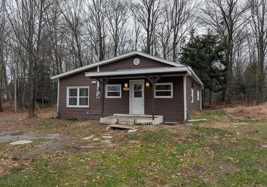 Maison à vendre - 130 Ch. des Chênes, Shawinigan, G9R 1M8