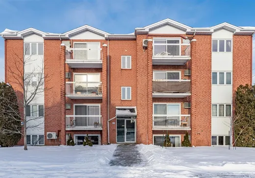 Condo for sale - 2370 Rue Henri-Cyr, App. 102, St-Hubert, J3Y 8G8