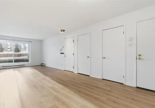 Condo for sale - 2370 Rue Henri-Cyr, App. 102, St-Hubert, J3Y 8G8