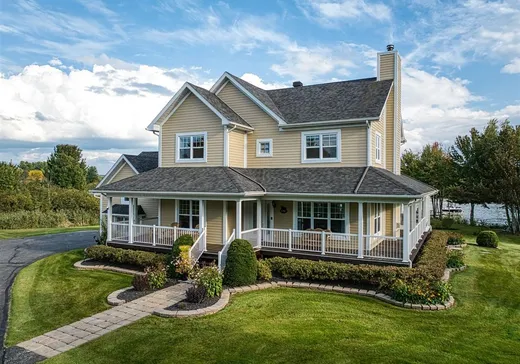 Maison à étages à vendre - 996 Ch. Bolduc, Magog, J1X3W5