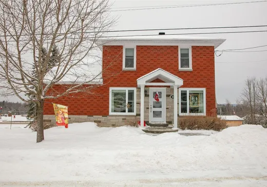 House for sale - 590 1re Avenue, Weedon, J0B 3J0