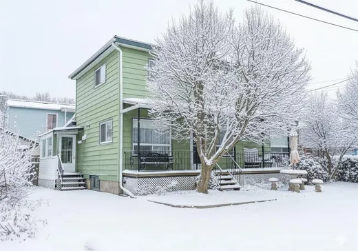 Two or more stories for sale - 73 Rue Hébert, Beauharnois, J6N1P6