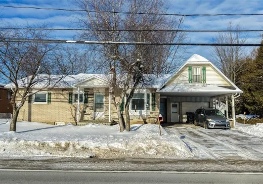 Bungalow à vendre - 2175 Route 122, St-Cyrille-De-Wendover, J1Z1B9