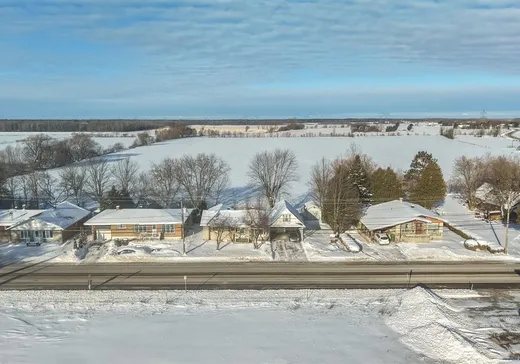 Maison à vendre - 2175 Route 122, St-Cyrille-De-Wendover, J1Z 1B9