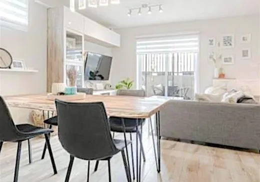 Condo à vendre - 39A Av. Legrand, Laval (Laval-des-Rapides), H7N 3S7