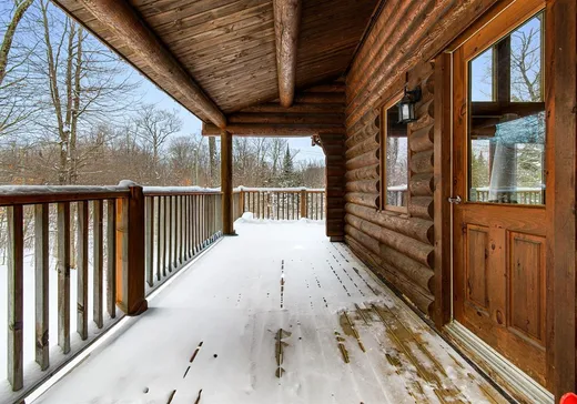 House for sale - 973 Ch. des Pionniers, Mont-Tremblant, J0T 1H0