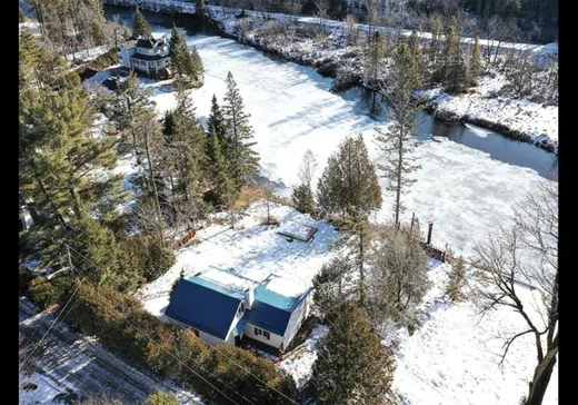 Bungalow à vendre - 931 Ch. des Cèdres, Sainte-Adèle, J8B1V3
