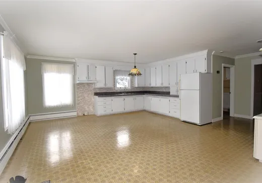 Maison à vendre - 618 Route 108 E., Stornoway, G0Y 1N0