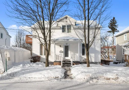 Two or more stories for sale - 2208 Rue de l'Express, Lévis, G6X2A6