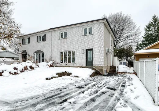 Maison à étages à vendre - 101 Rue St-Antoine S., Lavaltrie, J5T1C1