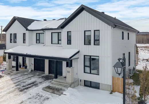 Two or more stories for sale - 55 Rue des Monts, Saint-Mathieu-de-Beloeil, J3G6Y9