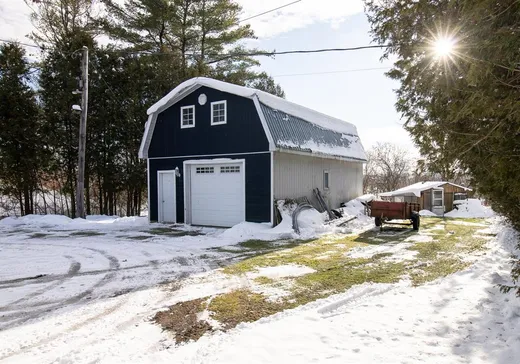 Maison à vendre - 1827 Rue Principale, Lawerenceville, J0E 1W0