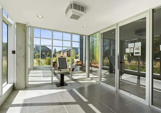 Condo for sale - 17 Av. Gendron, App. 305, Pointe-Claire (Montreal Island), H9R 0B8