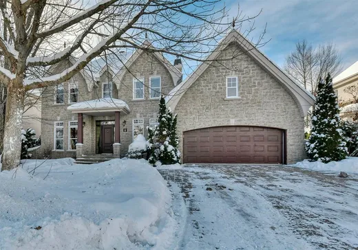 Two or more stories for sale - 8 Rue de Roncolo, Blainville, J7B1Y7