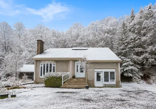 Two or more stories for sale - 1457 Ch. de Val-des-Lacs, Sainte-Sophie, J5J2S8