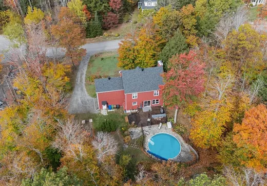 Maison à vendre - 390 Rue du Clos-du-Meunier, Rivière-Rouge, J0T 1T0