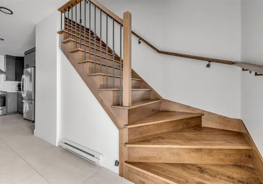 Maison à vendre - 49 Rue Jennings, Sainte-Brigitte-de-Laval, G0A 3K0