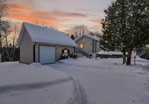 Maison à étages à vendre - 4 Ch. des Lys, Lachute, J8H3W8