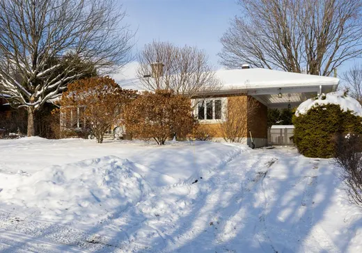 Bungalow à vendre - 2047 Rue du Vermont, Sherbrooke, J1J1G9