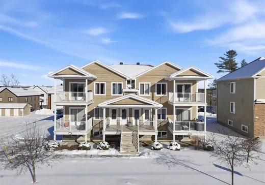 Condo à vendre - 657 Rue de Hatley, Magog, J1X0H2