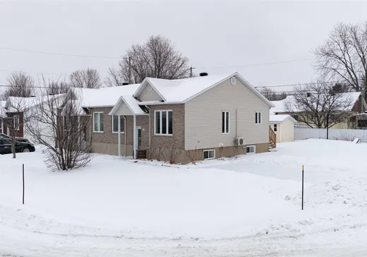 Bungalow à vendre - 1 Rue Belhumeur, Saint-Christophe-D'Arthabaska, G6R1C7