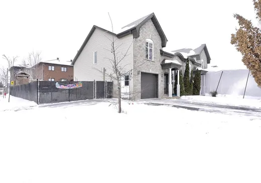 Split-level for sale - 605 Rue des Pluviers, Saint-Amable, J0L1N0