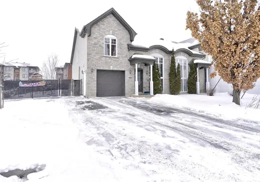 House for sale - 605 Rue des Pluviers, Saint-Amable, J0L 1N0
