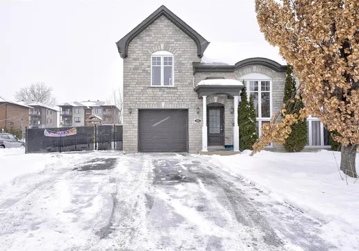 House for sale - 605 Rue des Pluviers, Saint-Amable, J0L 1N0