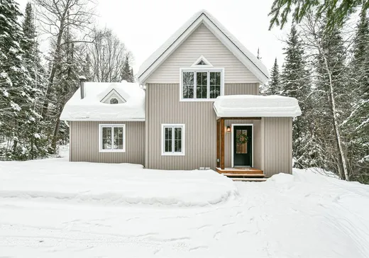 Two or more stories for sale - 34 Mtée Manory, Sainte-Marguerite-du-Lac-Masson, J0T1L0