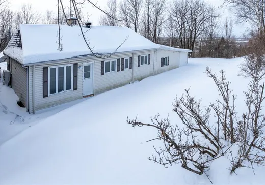 Bungalow à vendre - 4056 Ch. Ste-Foy, Cap-Rouge, G1Y1T6