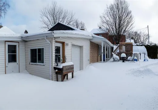 Maison à vendre - 4056 Ch. Ste-Foy, Cap-Rouge, G1Y 1T6