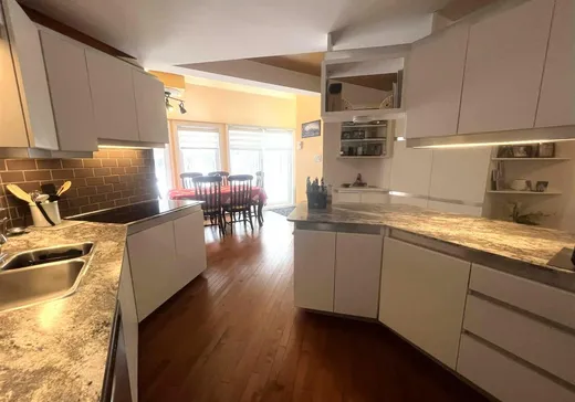 Maison à vendre - 139Z-141Z Av. Bélanger, Vanier, G1M 1V3