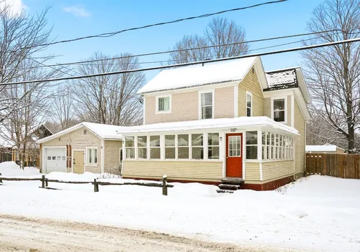 Two or more stories for sale - 150 Ch. Ripple Cove, Magog, J0B1C0